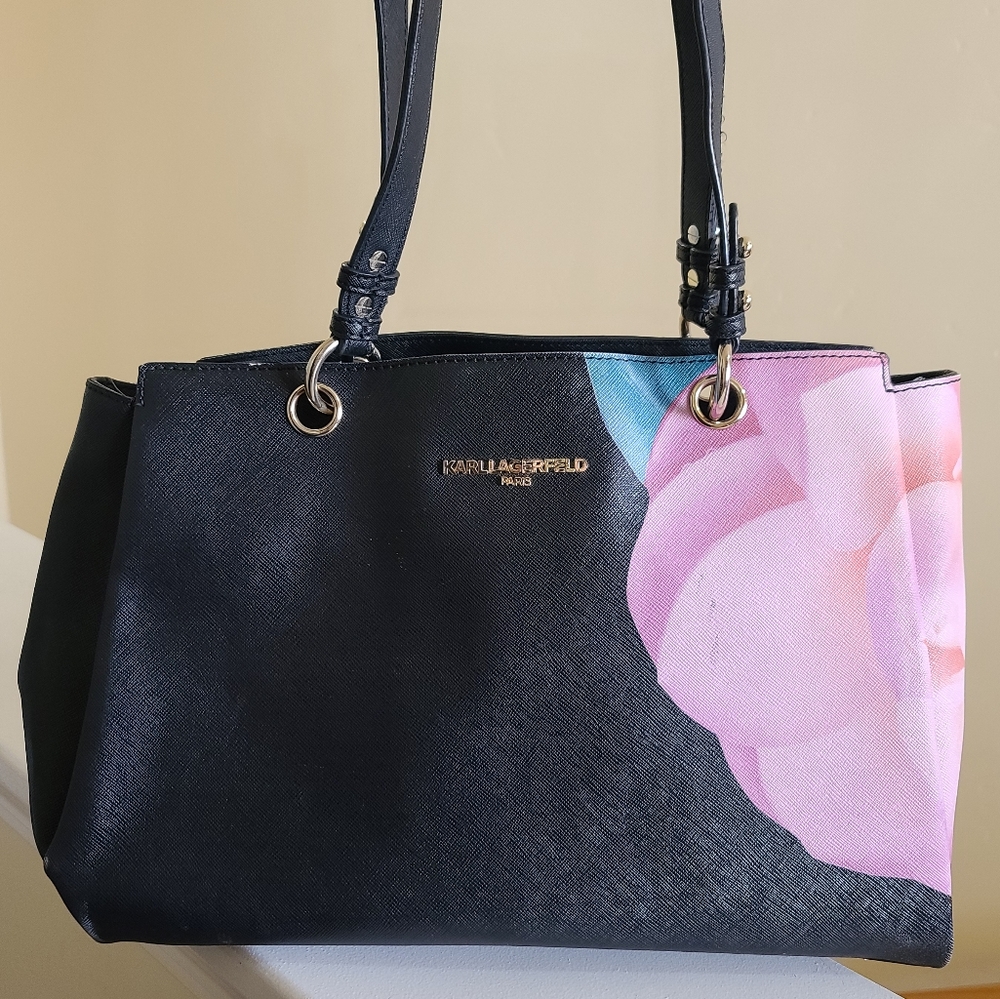 Beautiful Karl Lagerfield in Very Good Condition